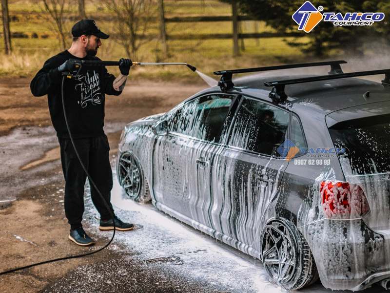 Bình bọt tuyết rửa xe ô tô 