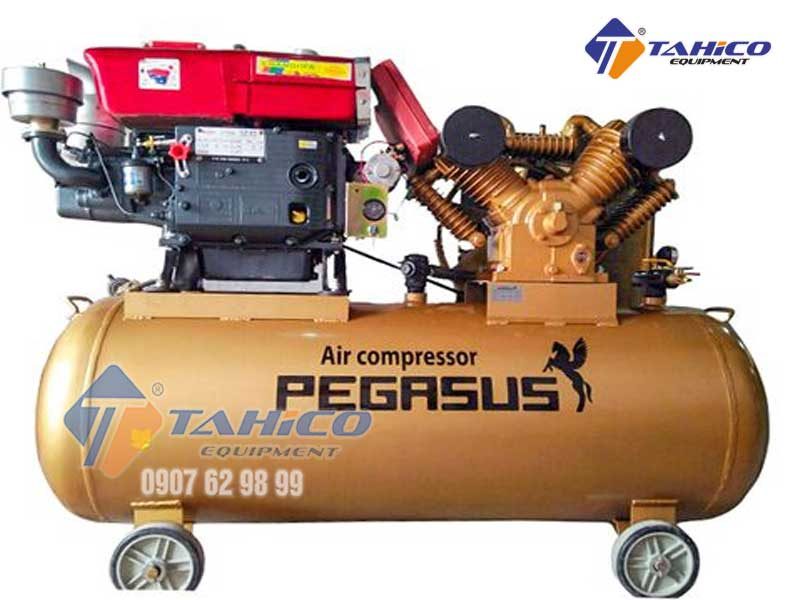 Máy nén khí chạy bằng dầu Diesel 10HP TM-W-1.0/8-330L