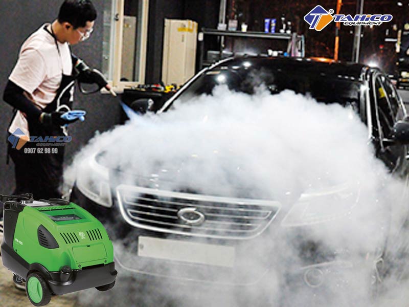 Máy rửa xe hơi nước nóng IPC PW-H80 được ứng dụng rộng rãi trong các tiệm rửa xe chuyên nghiệp, dùng để dọn nội thất, khoang máy hay vệ sinh nhà hàng, bệnh viện,...