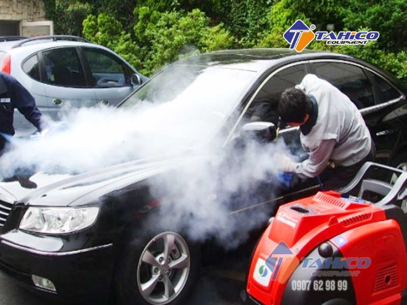 Cách sử dụng máy rửa xe hơi nước nóng