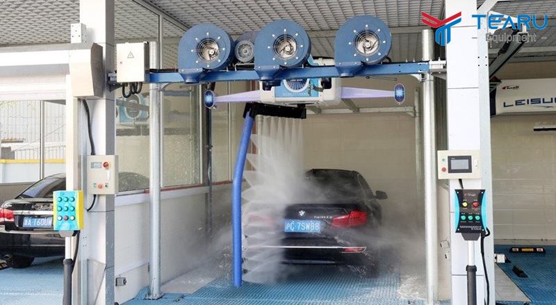 Máy rửa xe ô tô tự động Leisuwash 360 Standard Version