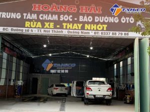 Tiệm rửa xe và chăm sóc xe anh Hoàng tại Quảng Nam