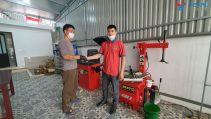 Kinh nghiệm mua máy ra vào lốp chuẩn xác cho thợ làm nghề
