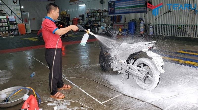 Có nhiều cách để khắc phục tình trạng máy rửa xe kêu to