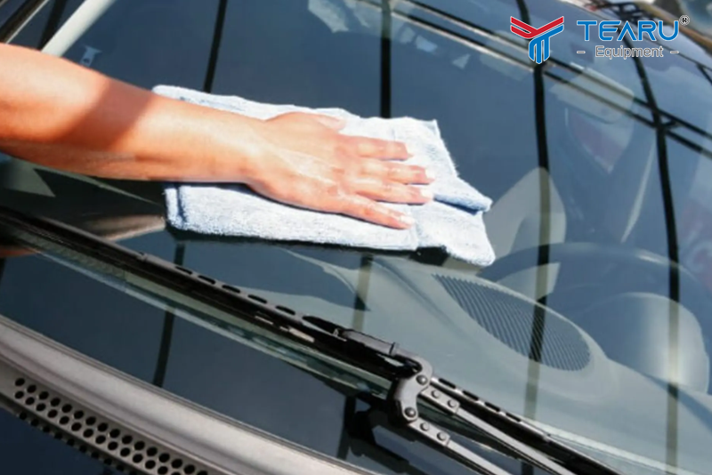 Kiểm tra kính định kỳ 