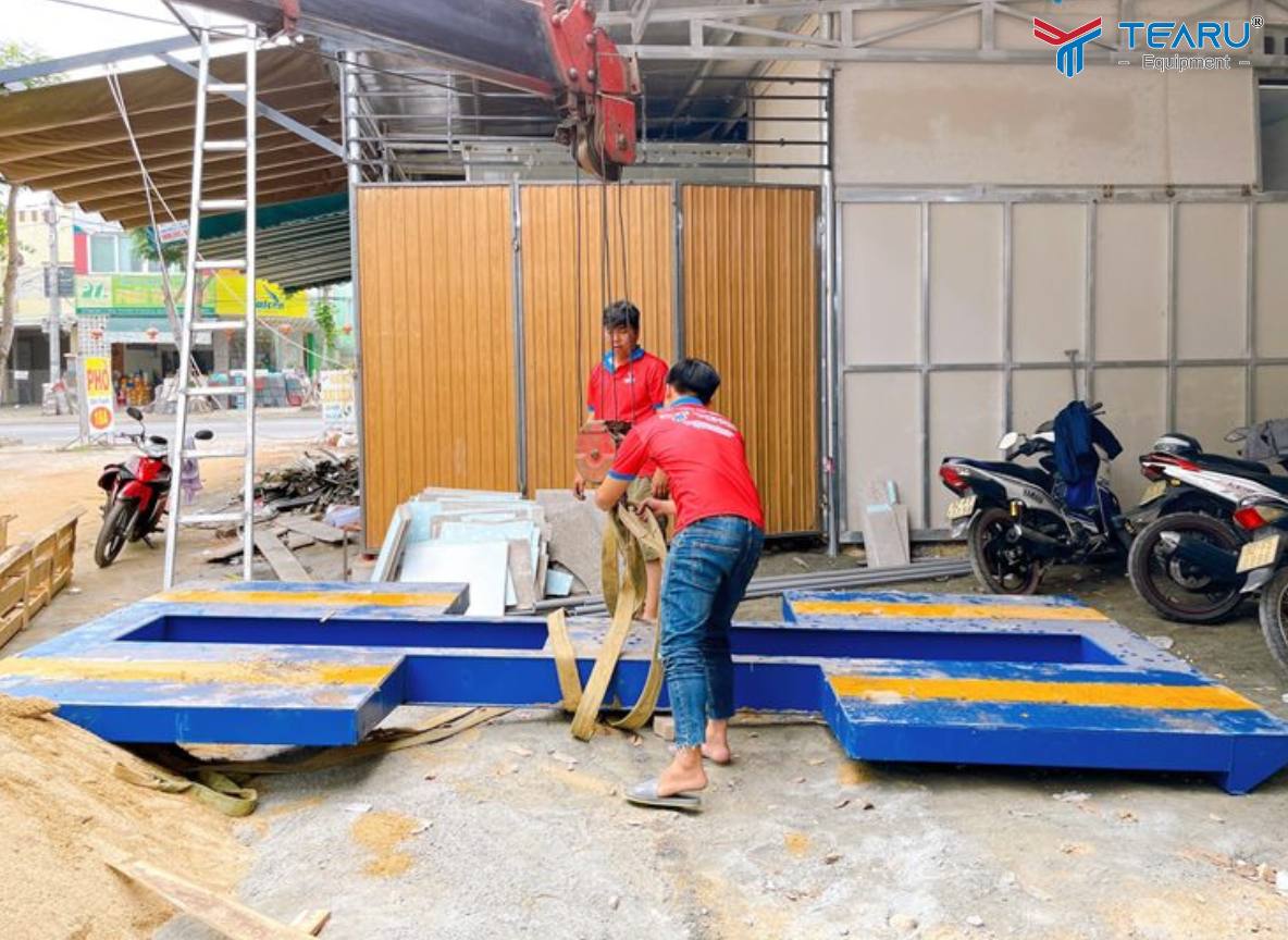 Bí Quyết Lựa Chọn Và Lắp Đặt Cầu Nâng 1 Trụ Tại Hà Nội Hiệu Quả, Tiết Kiệm 5 Công ty Tearu là đơn vị lắp đặt cầu nâng 1 trụ uy tín tại Hà Nội