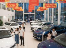 Mua Xe Ô Tô Cuối Năm Hay Đợi Đầu Năm? So Sánh Ưu Nhược Điểm