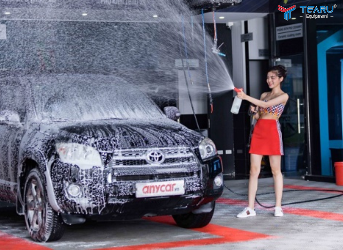 Dung Dịch Rửa Xe Không Chạm Giá Rẻ Tại Đà Nẵng – Lựa Chọn Tiết Kiệm Cho Chủ Gara Mới 1 Dung Dịch Rửa Xe Không Chạm Giá Rẻ Tại Đà Nẵng – Lựa Chọn Tiết Kiệm Cho Chủ Gara Mới