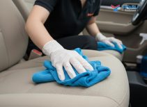 Mẹo Tẩy Sạch Vết Bẩn Cứng Đầu Trên Nỉ Ghế Xe Ô Tô Trong 5 Phút