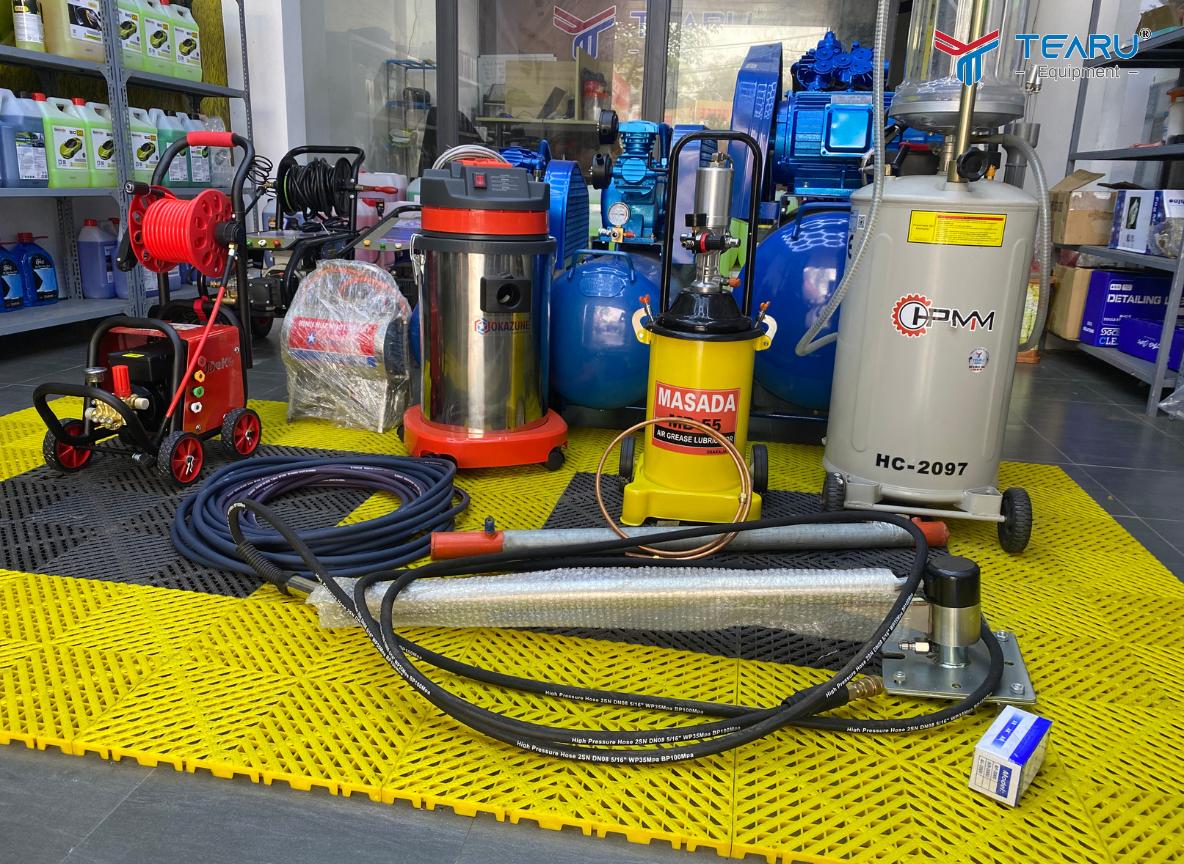 Công ty Tearu là đơn vị chuyên cung cấp thiết bị rửa xe chuyên nghiệp, được nhiều chủ tiệm tin tưởng lựa chọn.