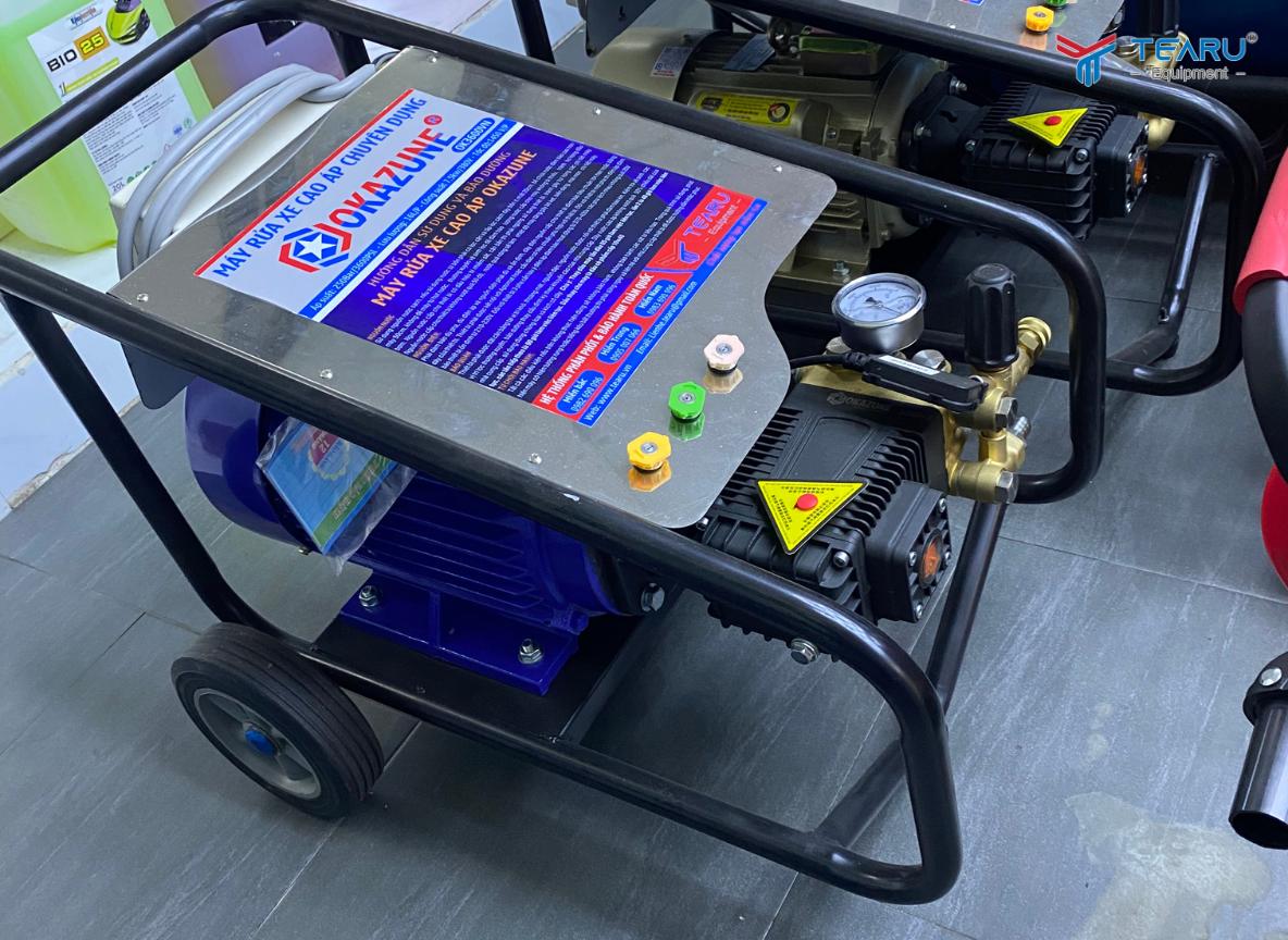 Máy rửa xe cao áp Okazune là lựa chọn an toàn cho tiệm rửa xe với hiệu năng mạnh mẽ và bền bỉ khi sử dụng trong môi trường rửa xe liên tục