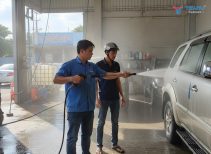 Kinh Nghiệm Thuê Thêm Nhân Công Cho Tiệm Rửa Xe Dịp Cuối Năm