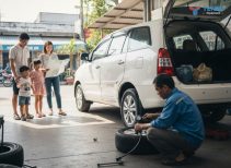 Bao Lâu Nên Kiểm Tra Và Đảo Lốp Xe Ô Tô Để Lốp Bền, Xe Chạy Êm?
