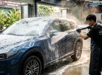 Rửa Xe Bằng Máy Cao Áp Có Làm Hỏng Sơn Xe Không?