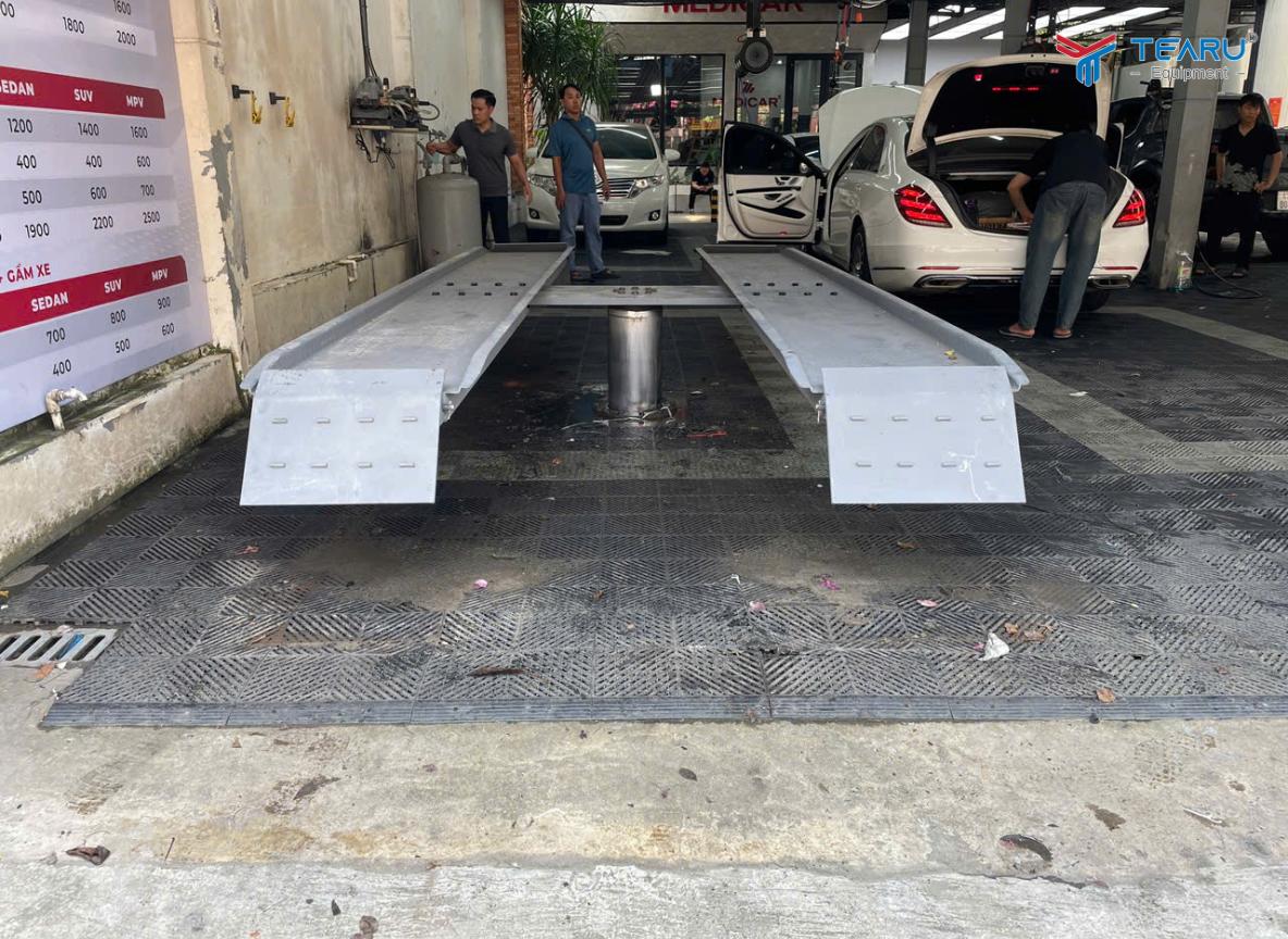 Công ty Tearu đã lắp đặt hàng nghìn cầu nâng 1 trụ Ấn Độ trên toàn quốc