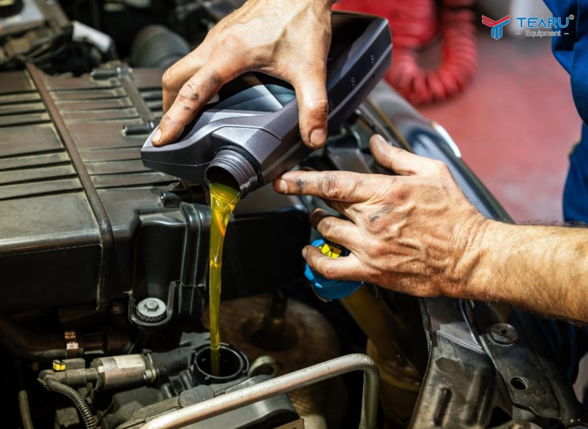 Thay các chất lỏng trên xe đúng loại và đúng thời điểm