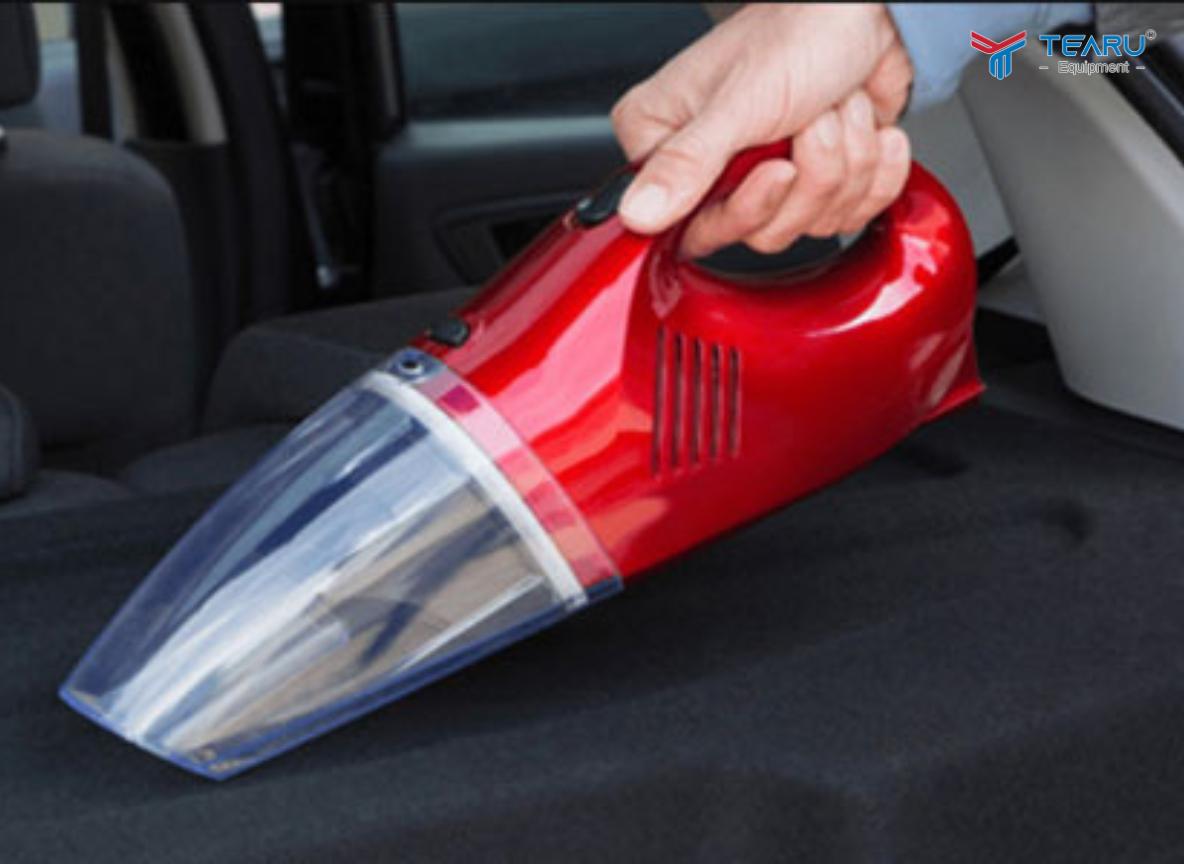 Máy hút bụi mini với thiết kế nhỏ gọn, tính di động cao