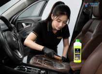 Dung Dịch Vệ Sinh Da Ghế Ô Tô Có Thực Sự Hiệu Quả?