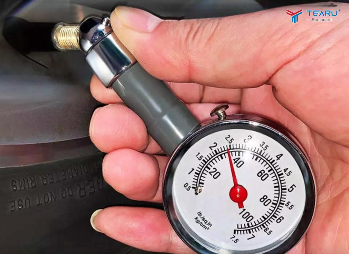 Không nên dùng đồng hồ đo áp suất lốp kém chất lượng