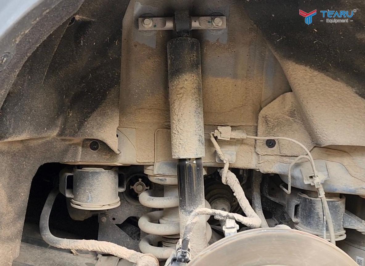 Hóa Nhựa Lòng Vè Nỉ Giúp Chống Ồn, Chống Bám Bẩn Hiệu Quả