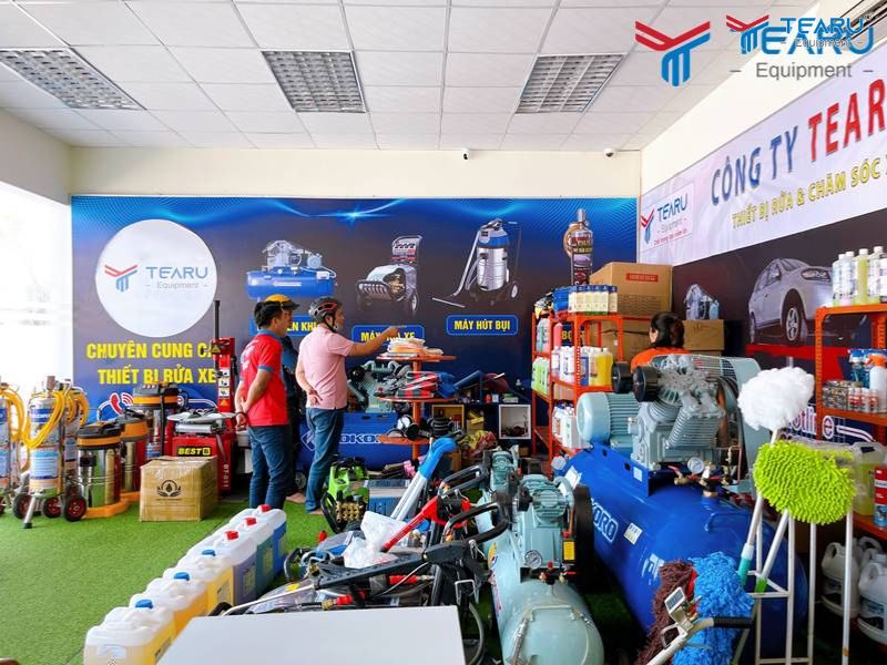 Tiệm rửa xe có thể bán thêm các sản phẩm chăm sóc xe để tăng thu nhập