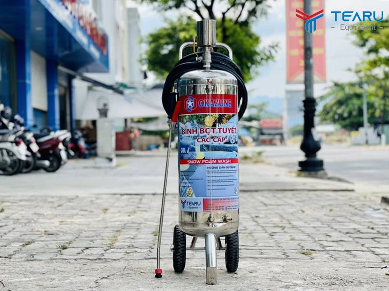 Bình bọt tuyết rửa xe OKAZUNE 30 lít